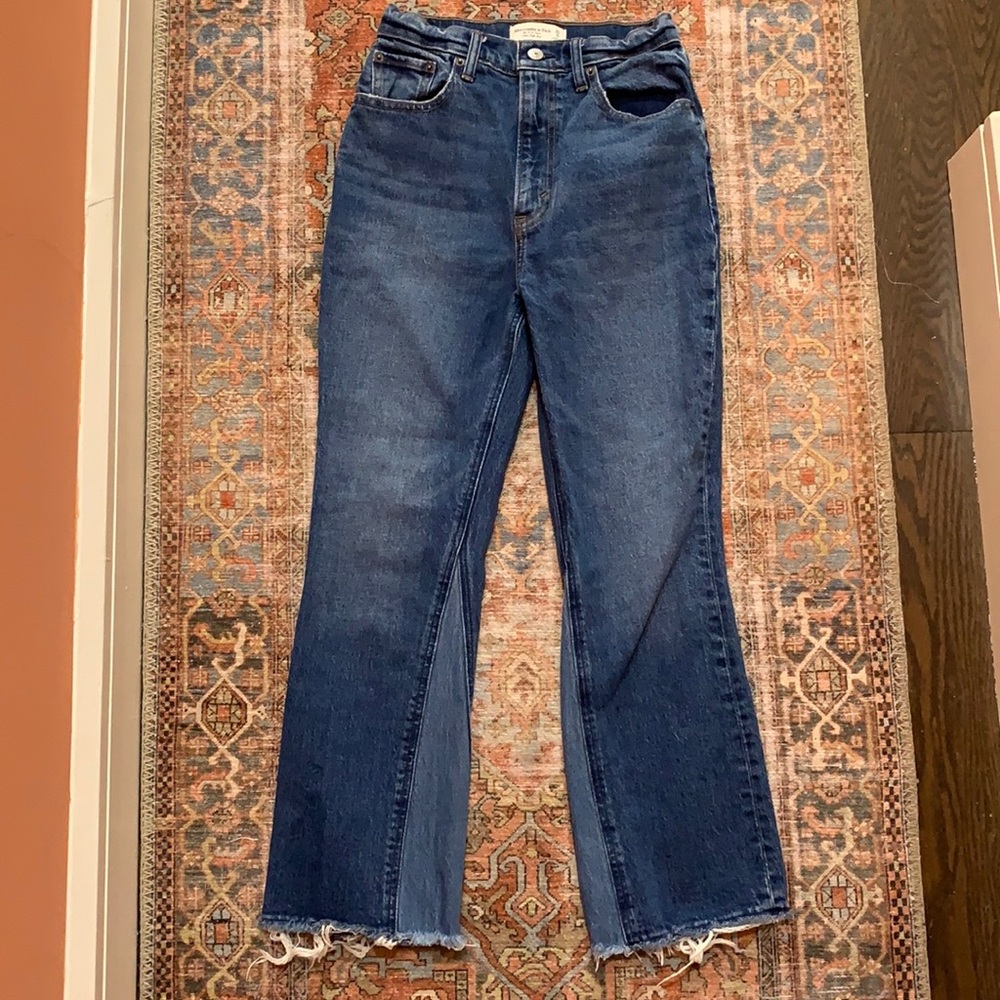 Abercrombie & Fitch High-Rise Kick Flare Jeans
